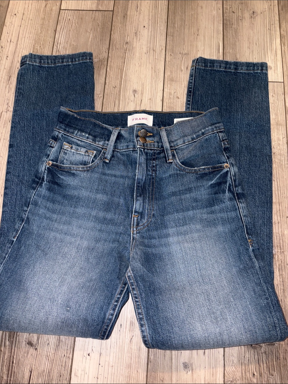 Frame heritage le sylvie slender straight jeans 25